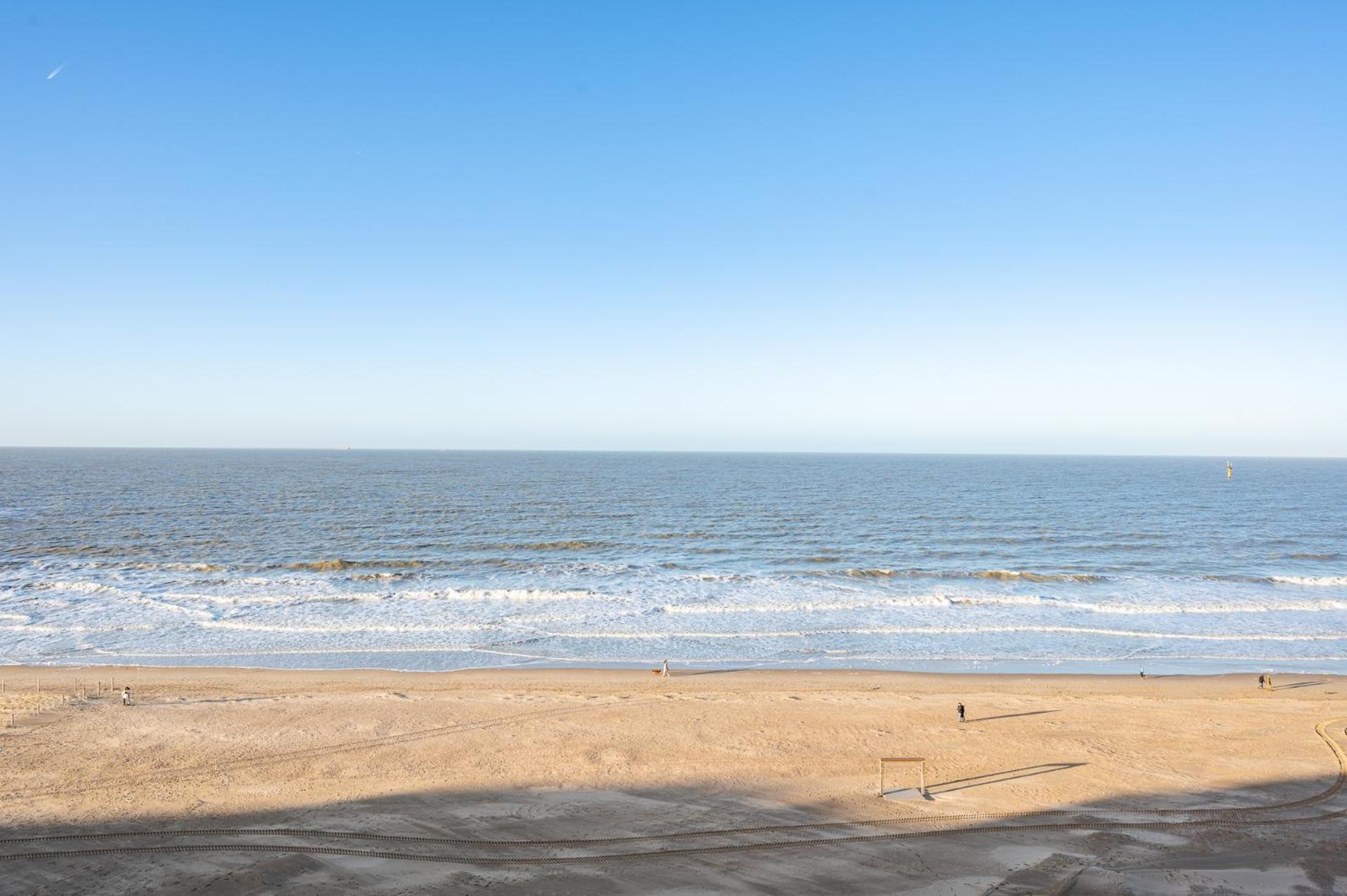 7E Verdiep Appartement Op De Zeedijk In Knokke Voor Max 6 Personen Exteriör bild